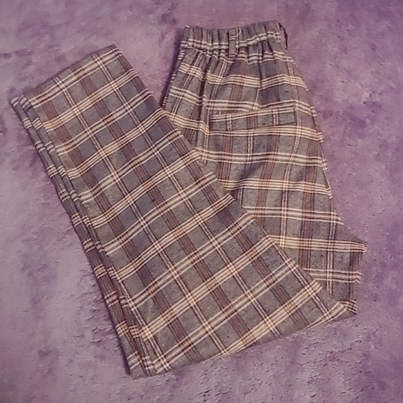 High Waisted Plaid Trousers - Picture 6 of 12